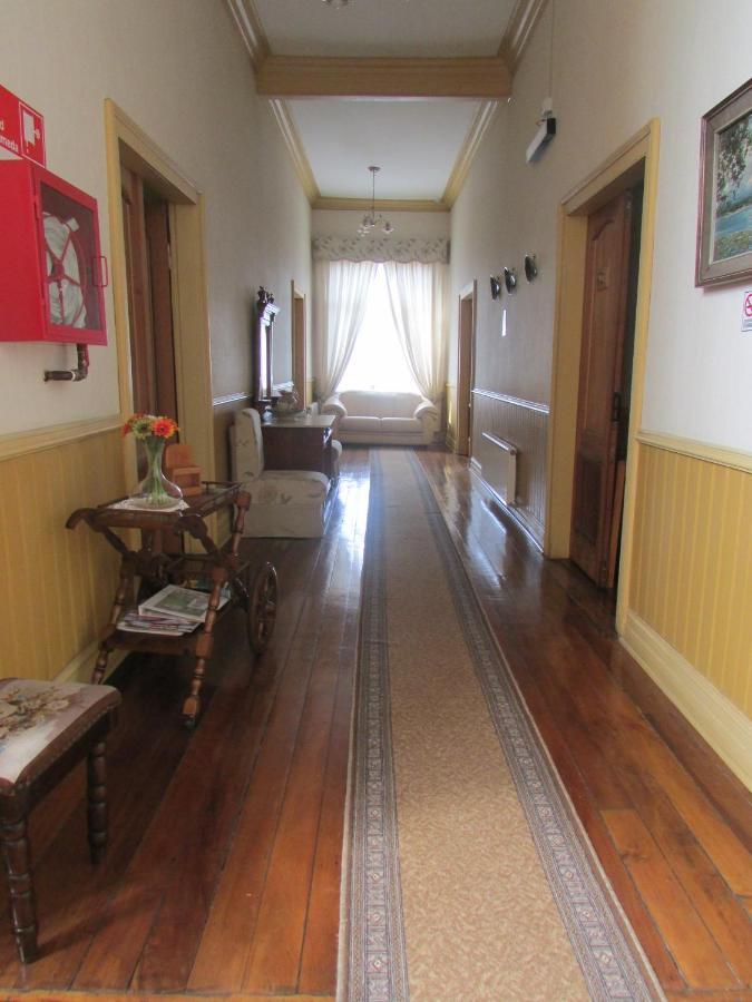 Hotel Di Torlaschi Вальдивия Экстерьер фото