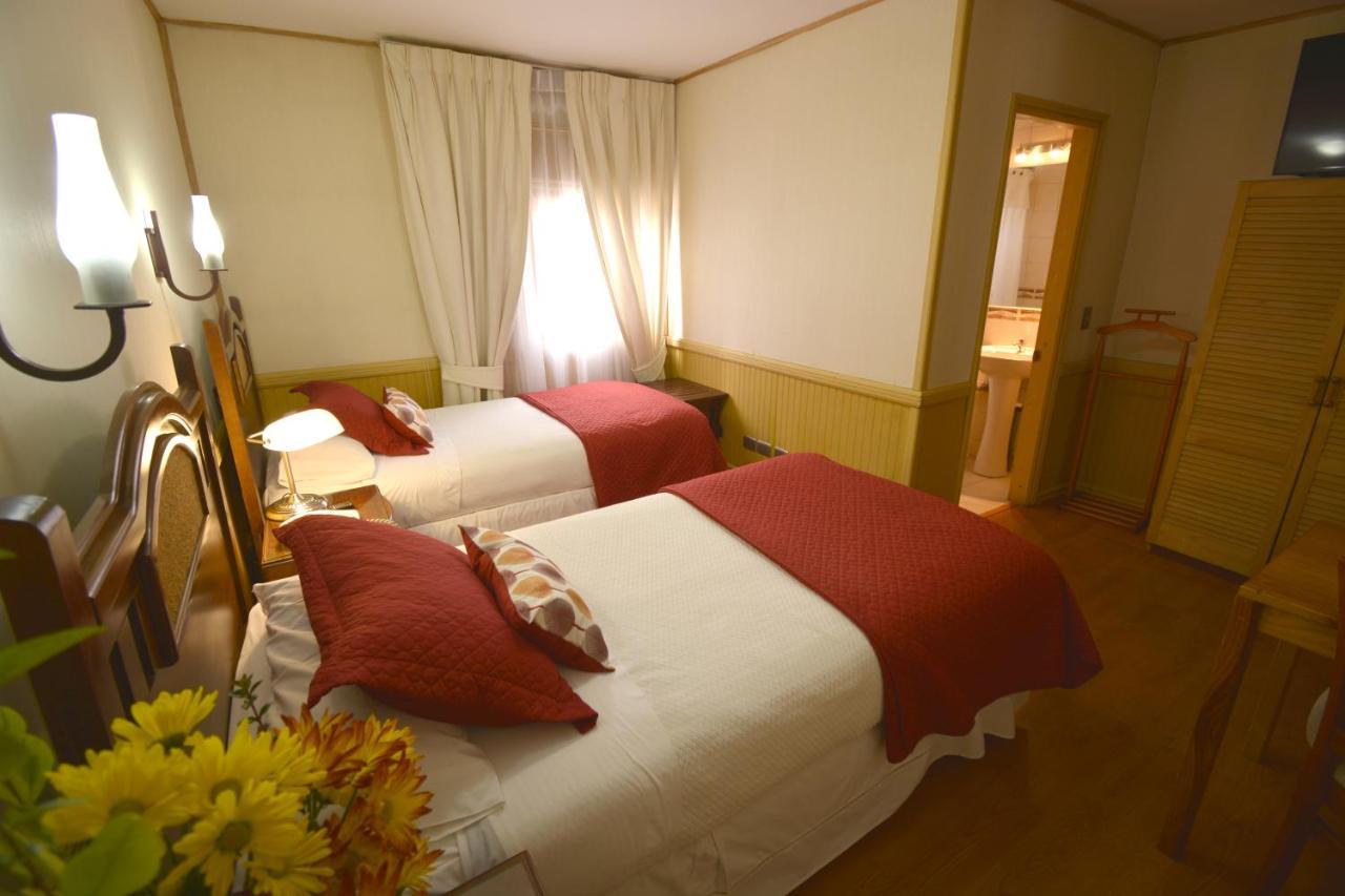 Hotel Di Torlaschi Вальдивия Экстерьер фото